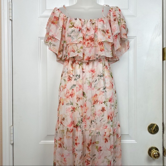 BB Dakota RSVP by BB Dakota Tae Dress in Vanilla - Picture 2 of 9